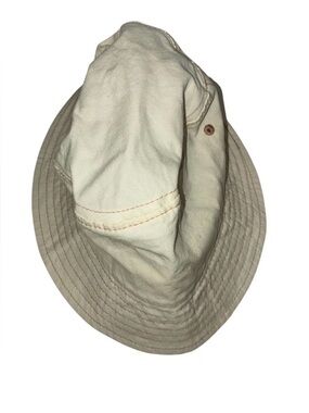 Urban outfitters Canvas Bucket Hat in Natural/Cream